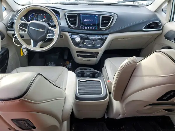 2C4RC1N70JR145010 2018 CHRYSLER PACIFICA - Image 8