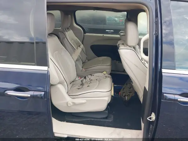 2C4RC1N70JR168562 2018 CHRYSLER PACIFICA - Image 8