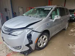 2C4RC1N70JR213144 2018 CHRYSLER PACIFICA