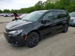 2C4RC1N70KR577713 2019 CHRYSLER PACIFICA