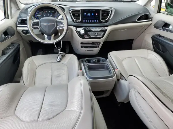 2C4RC1N71HR726686 2017 CHRYSLER PACIFICA - Image 8