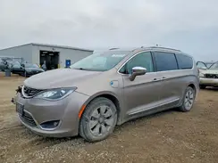 2C4RC1N71JR133402 2018 CHRYSLER PACIFICA
