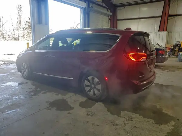 2C4RC1N71JR144884 2018 CHRYSLER PACIFICA - Image 2
