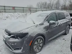2C4RC1N71JR213461 2018 CHRYSLER PACIFICA