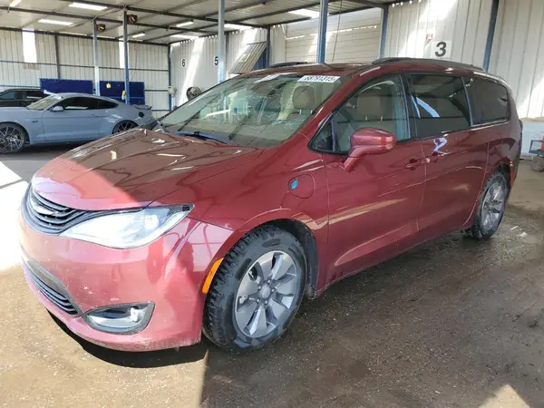 2C4RC1N71JR339786 2018 CHRYSLER PACIFICA - Image 1