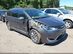 2C4RC1N71LR233891 2020 CHRYSLER PACIFICA