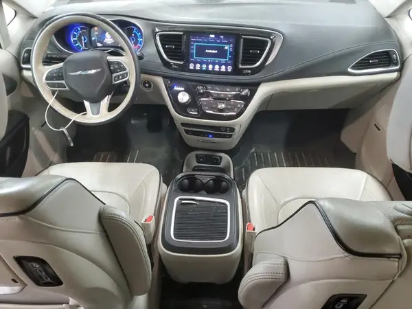 2C4RC1N72JR124708 2018 CHRYSLER PACIFICA - Image 8