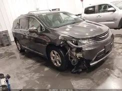 2C4RC1N72JR150161 2018 CHRYSLER PACIFICA