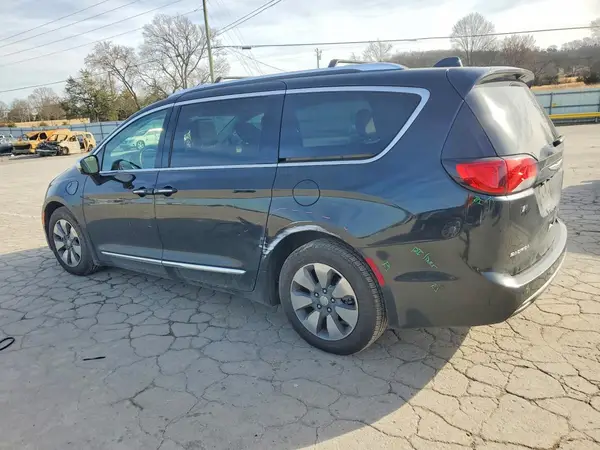 2C4RC1N72JR262328 2018 CHRYSLER PACIFICA - Image 2