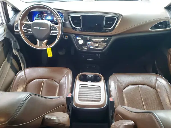 2C4RC1N72JR293563 2018 CHRYSLER PACIFICA - Image 8