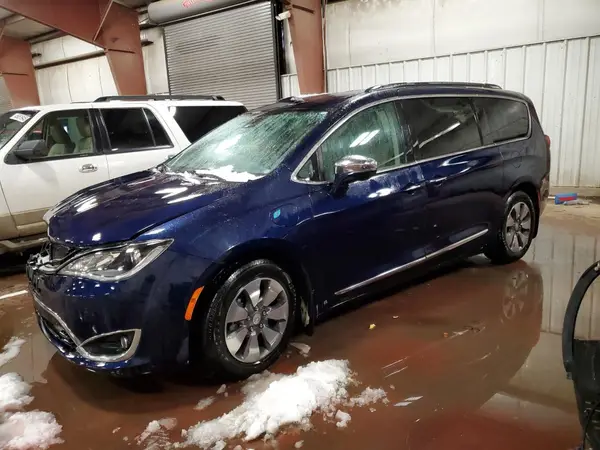 2C4RC1N73HR679841 2017 CHRYSLER PACIFICA - Image 1