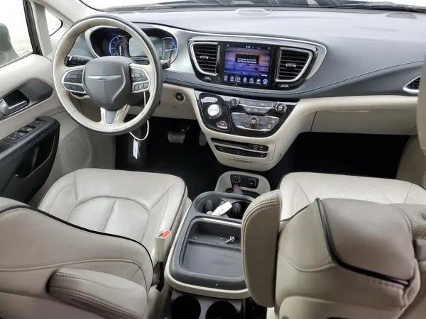 2C4RC1N73HR689642 2017 CHRYSLER PACIFICA - Image 8