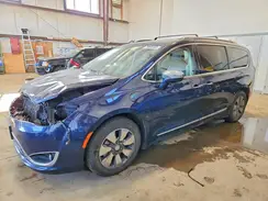 2C4RC1N73HR812825 2017 CHRYSLER PACIFICA