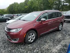 2C4RC1N73JR150167 2018 CHRYSLER PACIFICA