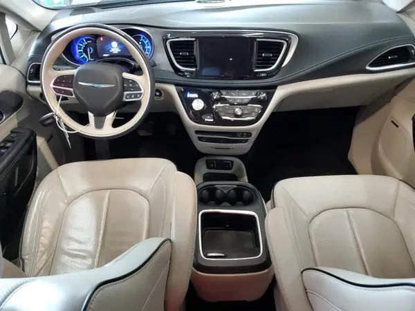 2C4RC1N73JR213199 2018 CHRYSLER PACIFICA - Image 8