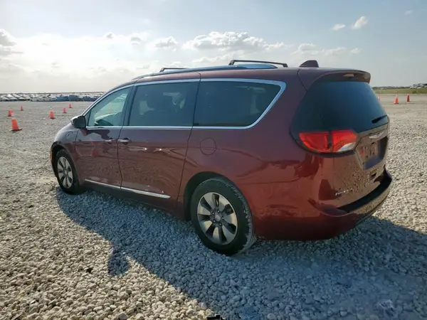 2C4RC1N73JR276318 2018 CHRYSLER PACIFICA - Image 2