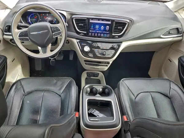 2C4RC1N73JR278182 2018 CHRYSLER PACIFICA - Image 8