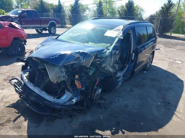 2C4RC1N73JR293636 2018 CHRYSLER PACIFICA - Image 2