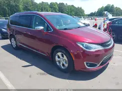 2C4RC1N73JR365810 2018 CHRYSLER PACIFICA