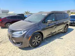 2C4RC1N73KR532989 2019 CHRYSLER PACIFICA