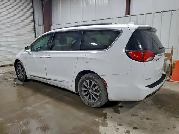 2C4RC1N73KR605567 2019 CHRYSLER PACIFICA - Image 2