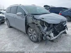 2C4RC1N73KR734134 2019 CHRYSLER PACIFICA