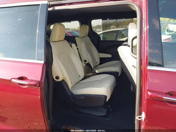 2C4RC1N73LR125479 2020 CHRYSLER PACIFICA - Image 8