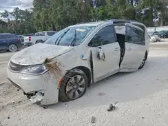 2C4RC1N73LR146669 2020 CHRYSLER PACIFICA