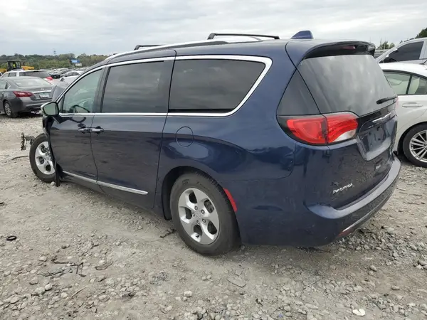 2C4RC1N74HR712460 2017 CHRYSLER PACIFICA - Image 2