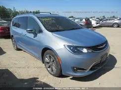 2C4RC1N74HR748827 2017 CHRYSLER PACIFICA