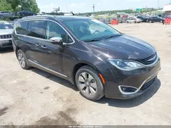 2C4RC1N74HR782668 2017 CHRYSLER PACIFICA