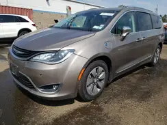 2C4RC1N74JR105223 2018 CHRYSLER PACIFICA