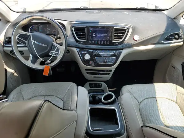 2C4RC1N74JR144894 2018 CHRYSLER PACIFICA - Image 8