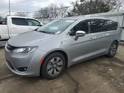 2C4RC1N74JR172663 2018 CHRYSLER PACIFICA
