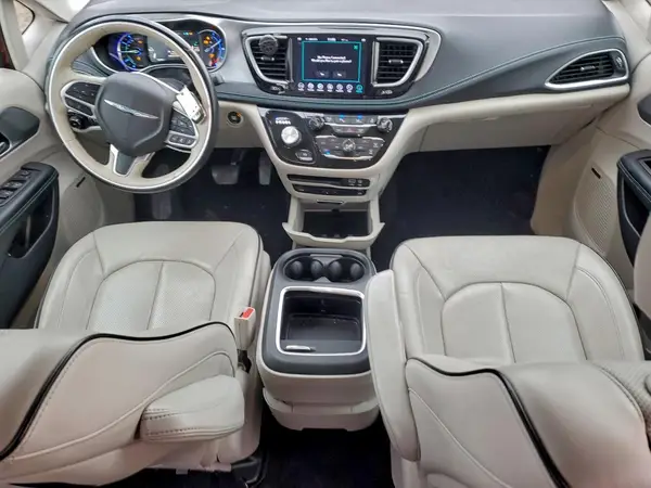 2C4RC1N74JR178379 2018 CHRYSLER PACIFICA - Image 8