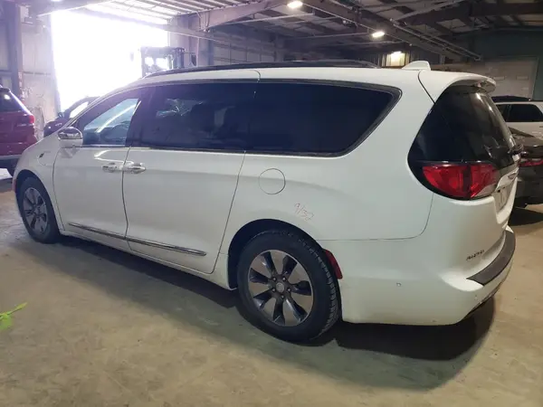 2C4RC1N74JR212899 2018 CHRYSLER PACIFICA - Image 2