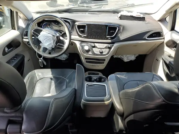 2C4RC1N74JR236796 2018 CHRYSLER PACIFICA - Image 8