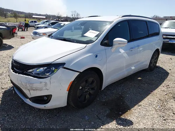 2C4RC1N74LR287914 2020 CHRYSLER PACIFICA - Image 2