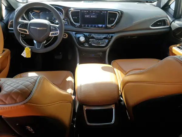 2C4RC1N74PR599706 2023 CHRYSLER PACIFICA - Image 8