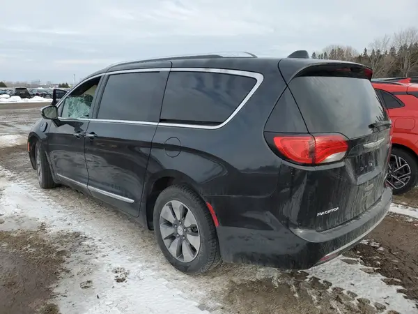 2C4RC1N75HR730613 2017 CHRYSLER PACIFICA - Image 2