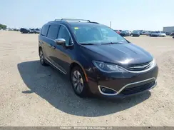 2C4RC1N75HR779214 2017 CHRYSLER PACIFICA