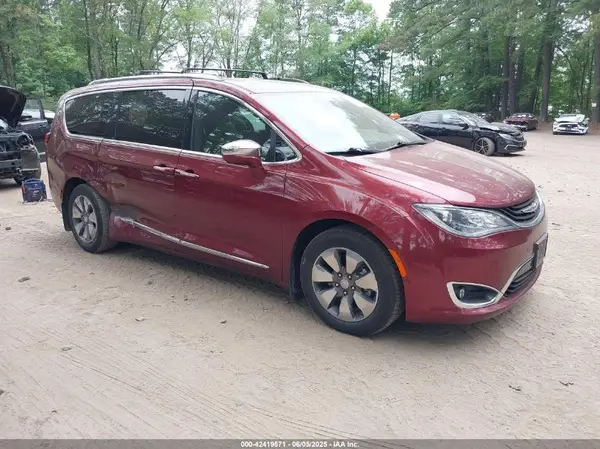 2C4RC1N75JR133614 2018 CHRYSLER PACIFICA - Image 1