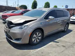 2C4RC1N75JR168394 2018 CHRYSLER PACIFICA