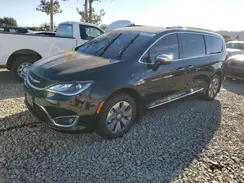 2C4RC1N75JR230327 2018 CHRYSLER PACIFICA