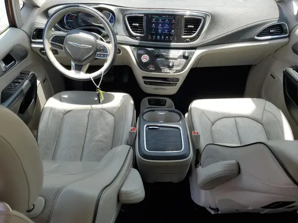 2C4RC1N75JR237634 2018 CHRYSLER PACIFICA - Image 8