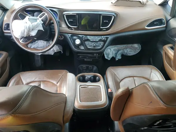 2C4RC1N75JR258452 2018 CHRYSLER PACIFICA - Image 8