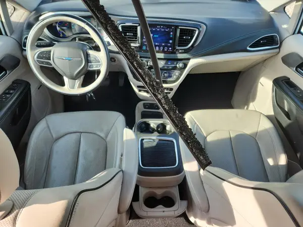 2C4RC1N75JR359362 2018 CHRYSLER PACIFICA - Image 8