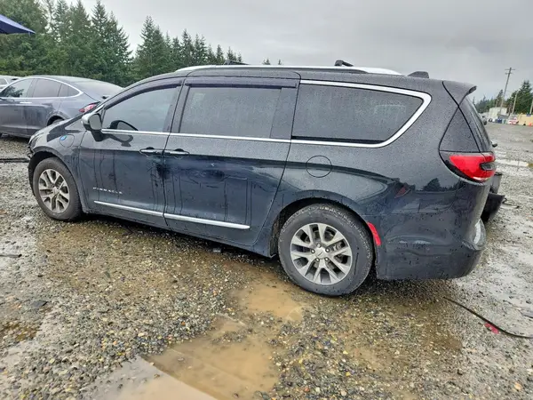 2C4RC1N75NR205532 2022 CHRYSLER PACIFICA - Image 2