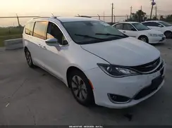 2C4RC1N76JR105207 2018 CHRYSLER PACIFICA