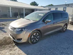 2C4RC1N76JR118121 2018 CHRYSLER PACIFICA